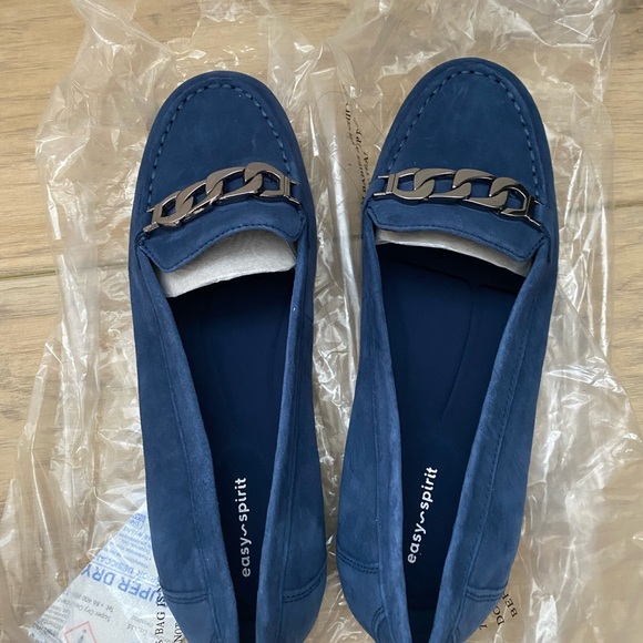 Spirit Loafers - Picture 2 of 4